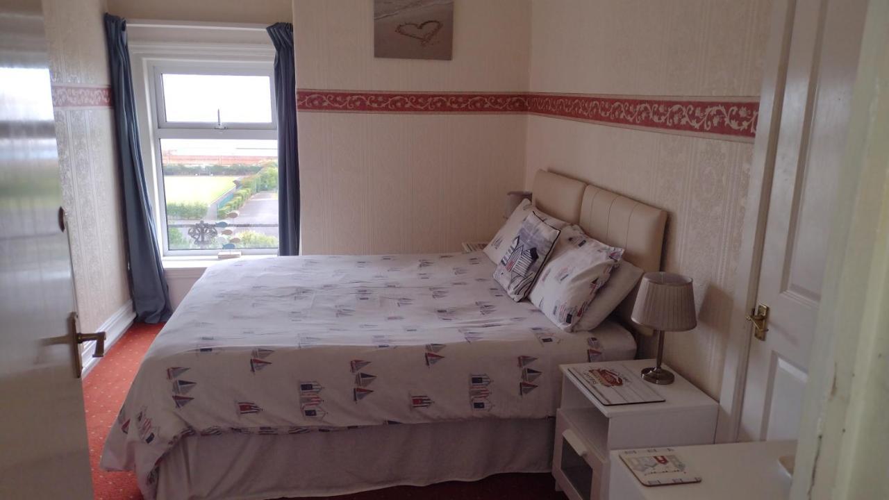 شقة The Kathrene Second Floor Sea View فليتوود المظهر الخارجي الصورة